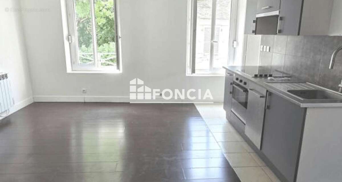 Melun Centre-ville – Grand studio de 37,44 m², tout à pied ! - photo 4