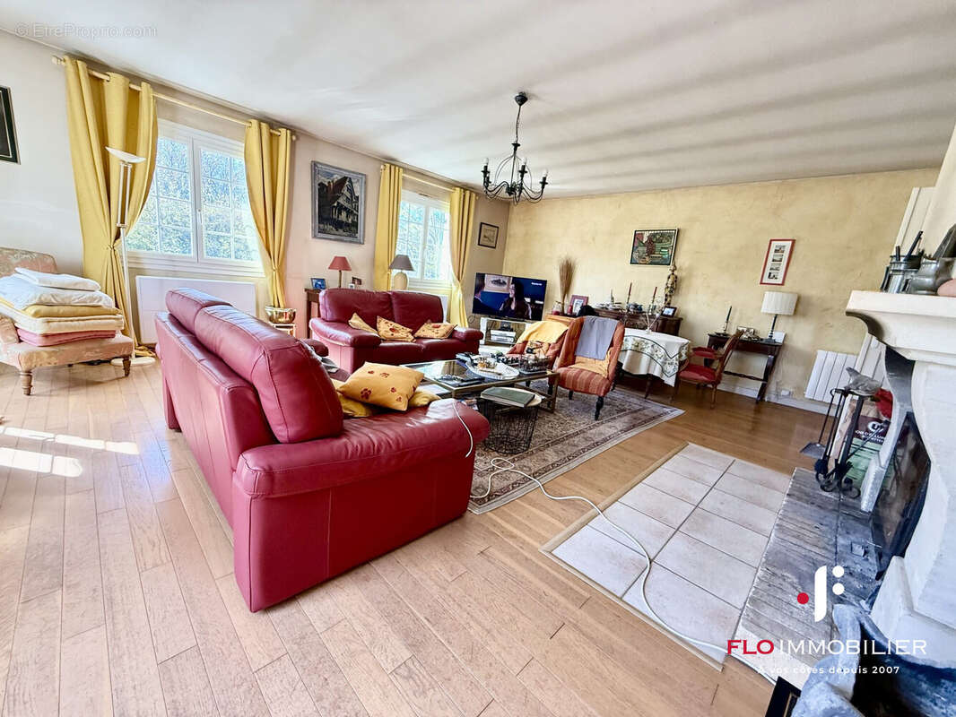 Maison à BRETTEVILLE-SUR-LAIZE