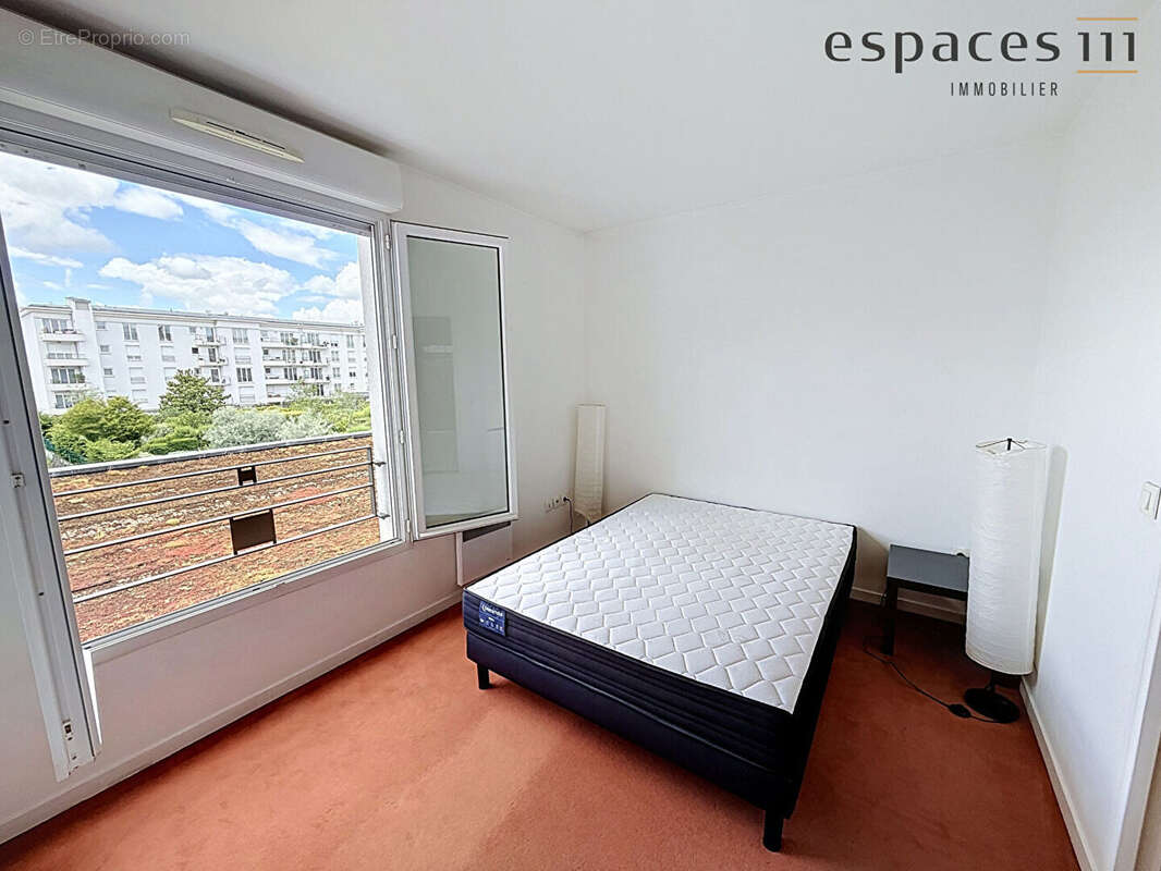 Appartement à MONTIGNY-LE-BRETONNEUX