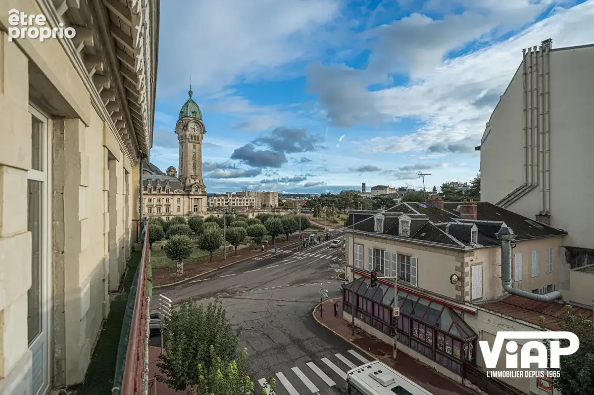Limoges - vue Gare - T4 - Faibles charges !! - photo 7