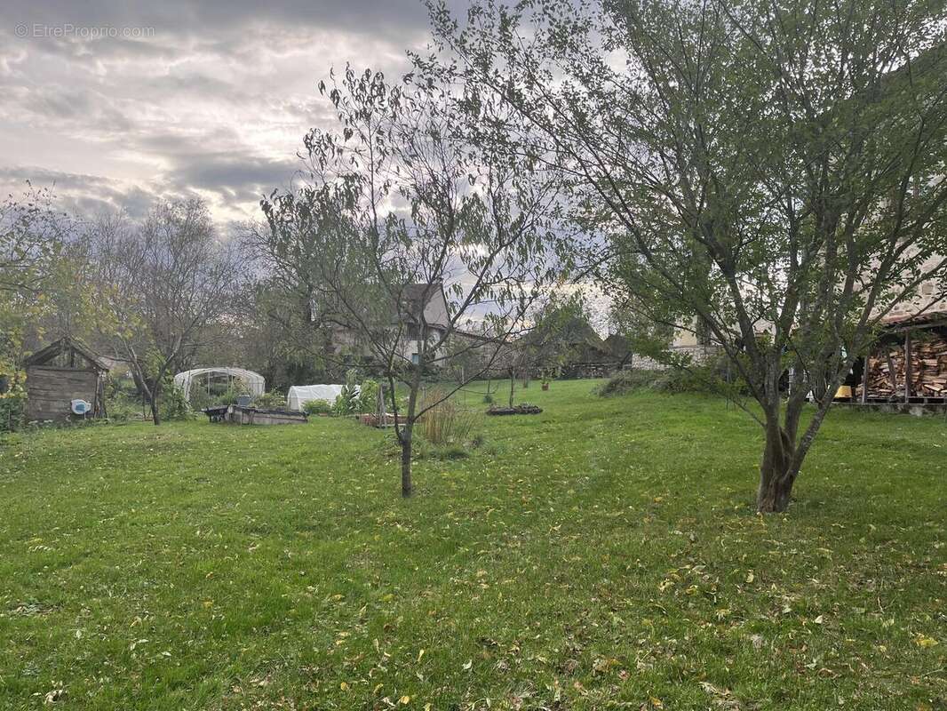 Terrain - Maison à LACAPELLE-MARIVAL