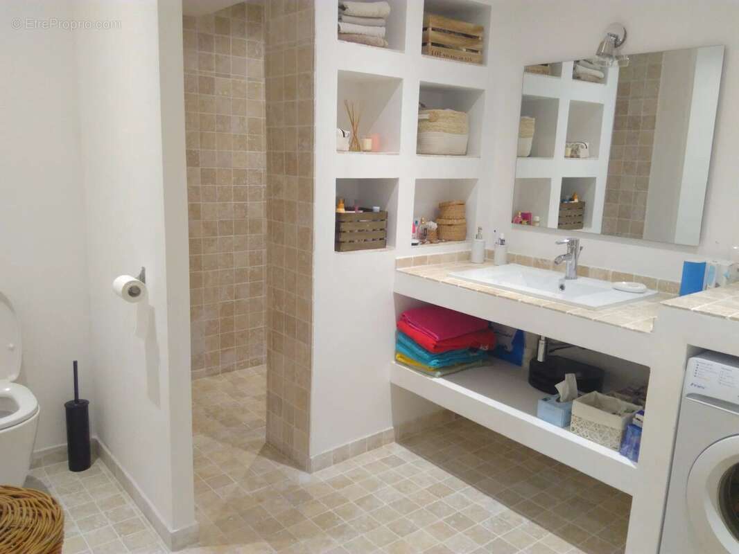 Appartement à VENCE