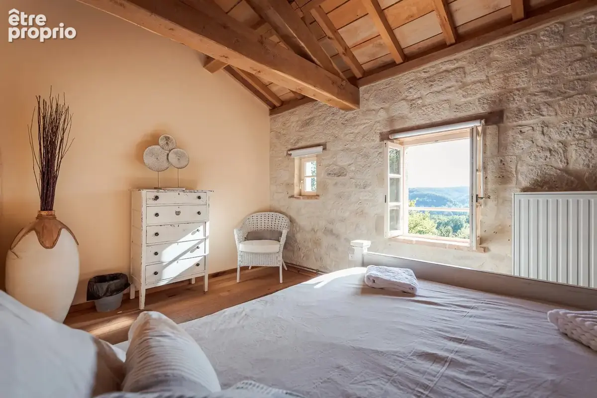 Charmante maison en pierre de 3 chambres avec piscine et vue - photo 11