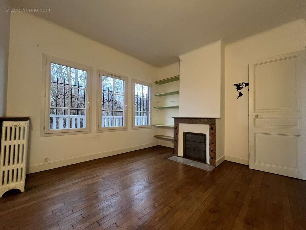 Maison à LA FRETTE-SUR-SEINE