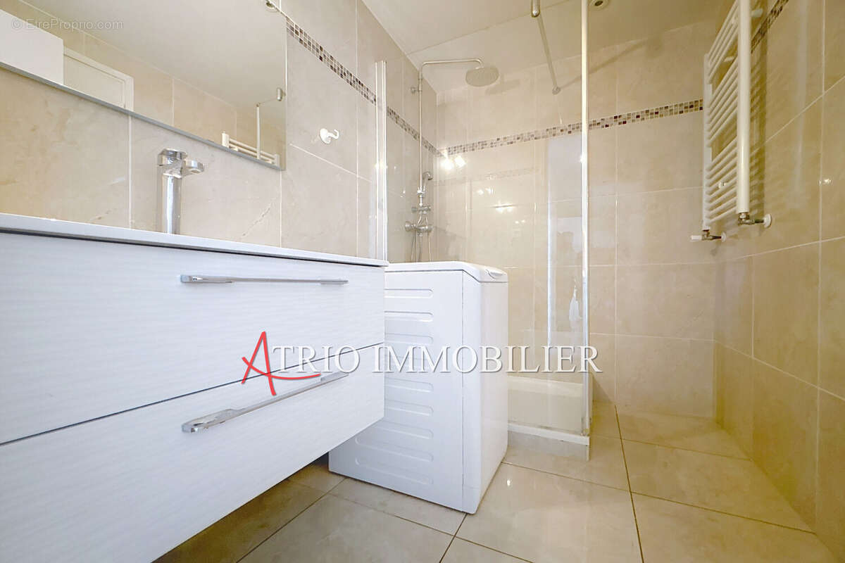 Appartement à CAGNES-SUR-MER