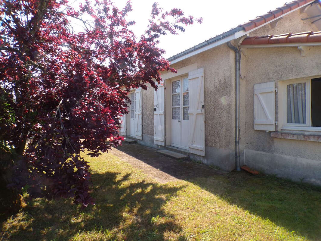 Maison à SAINT-MICHEL-CHEF-CHEF