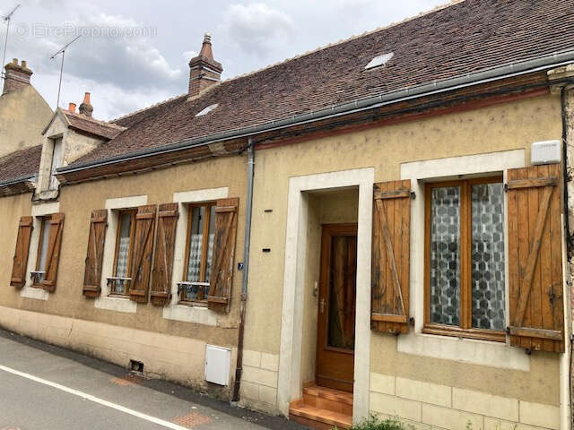 Entre La Ferté Bernard et Nogent le Rotrou, maison de pays à vendre - photo 15