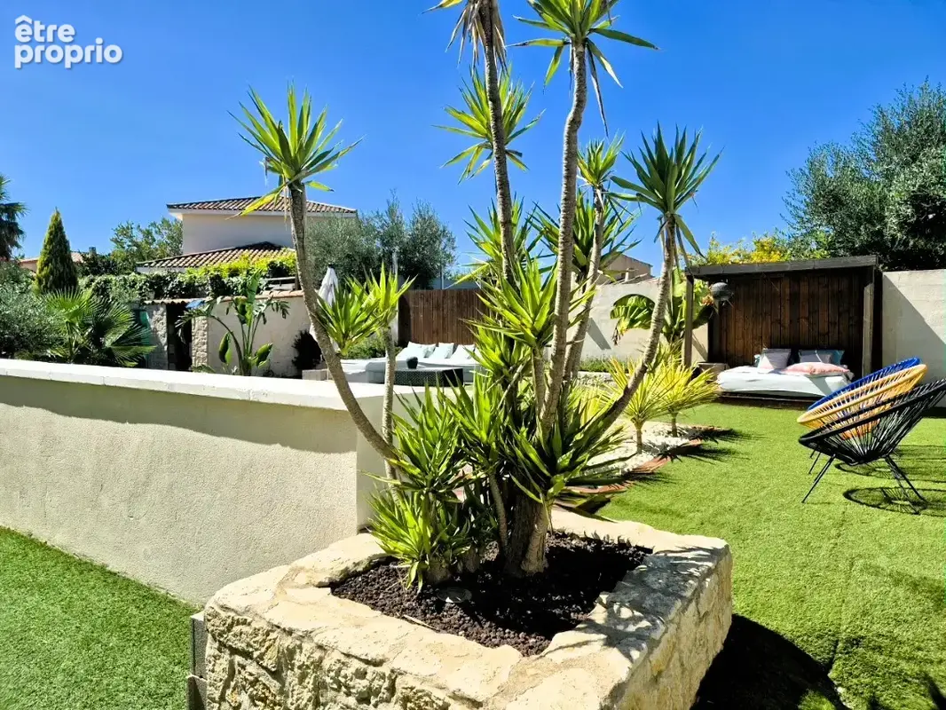 Villa de plain-pied avec garage et piscine - photo 16