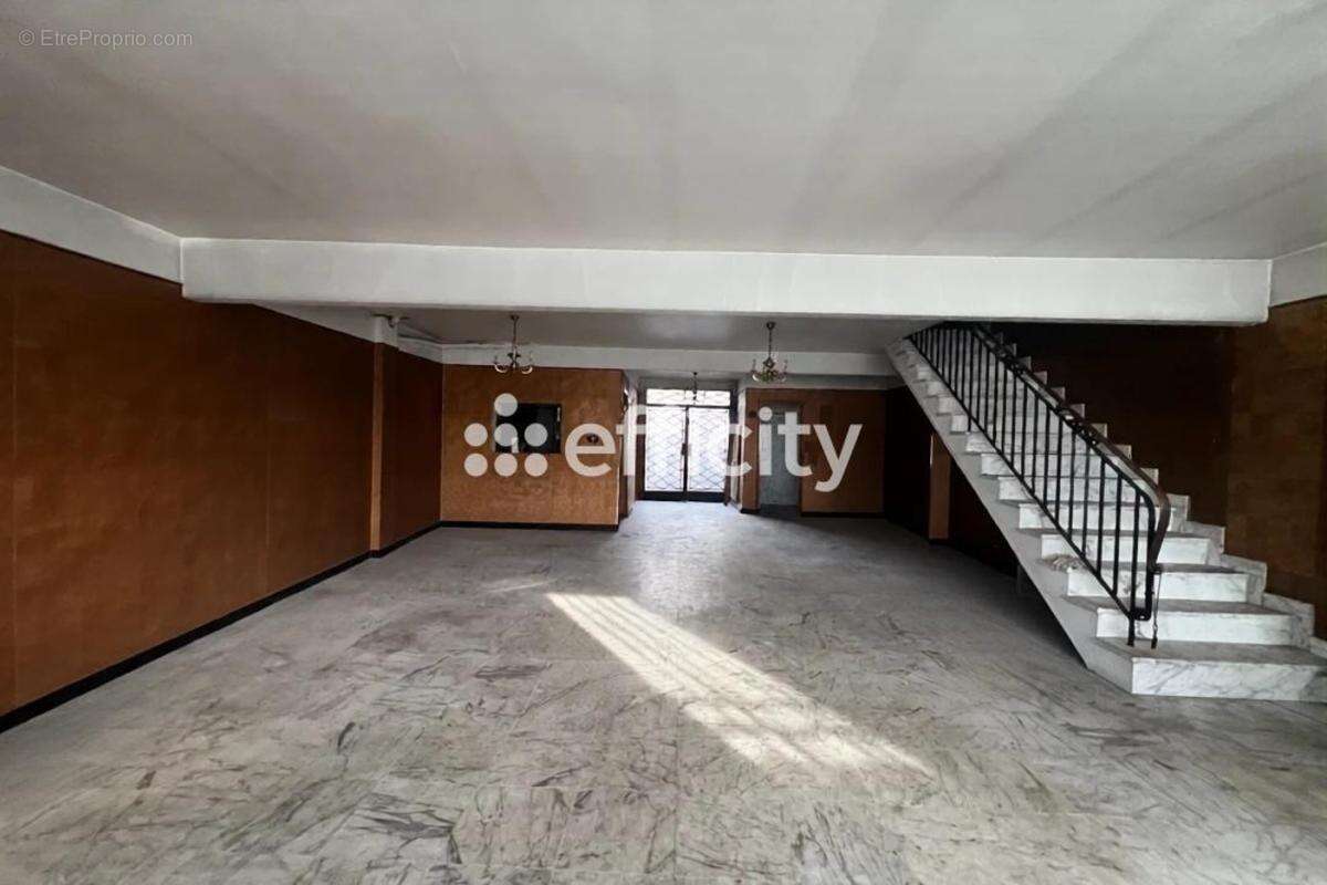 Maison à VILLETANEUSE