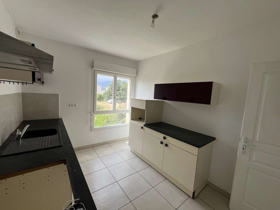 Appartement Type 4 Coeur de LUCCIANA - 95 m² - photo 8