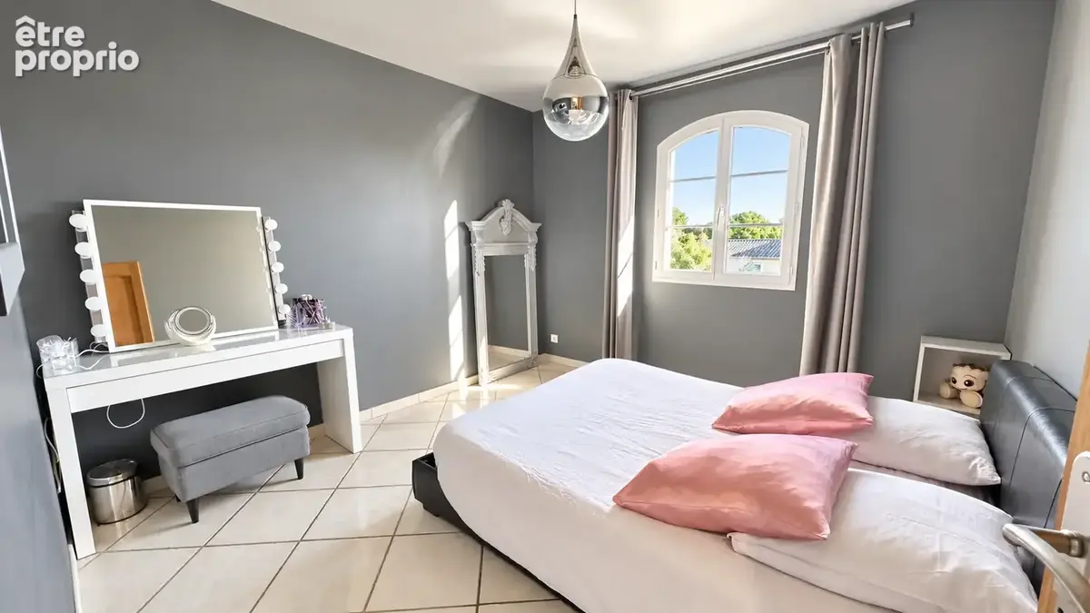 Maison 5 pièces 143 m² à vendre à Orange (84100) - photo 8