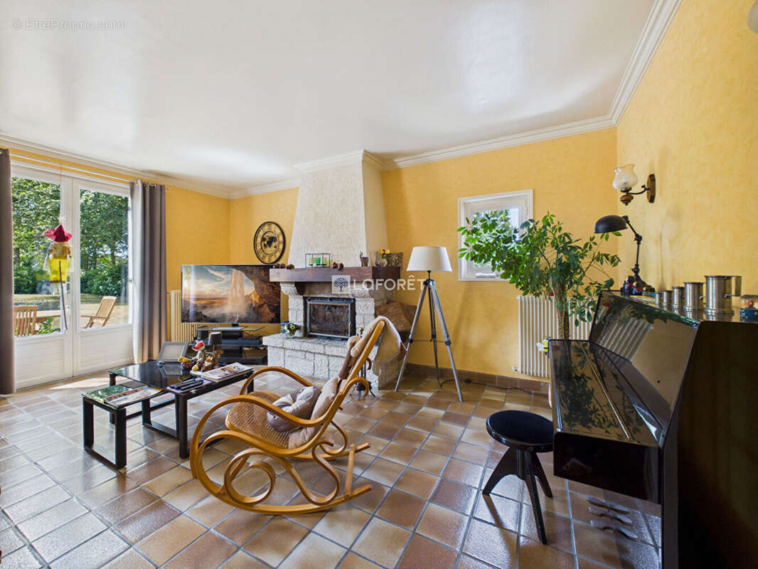 Exclusivité  :  Maison Saint Evarzec 7 pièce(s) - photo 6