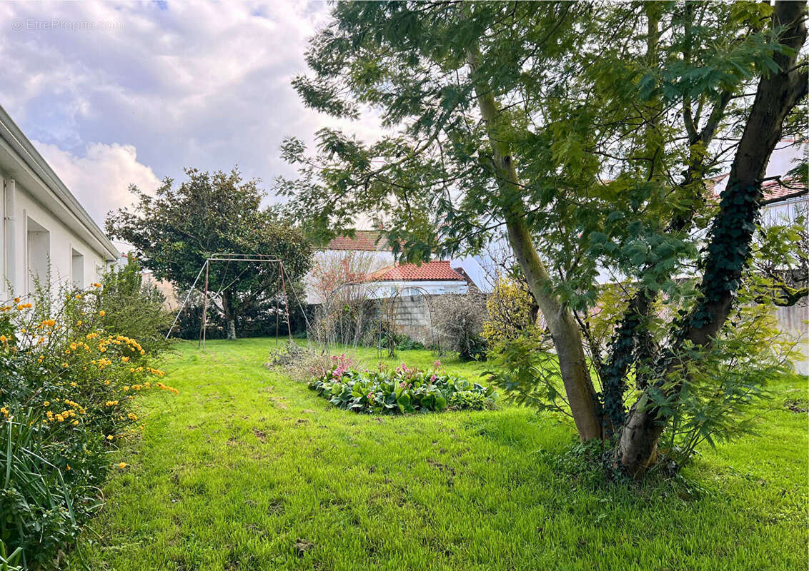Maison à BEAUVOIR-SUR-MER