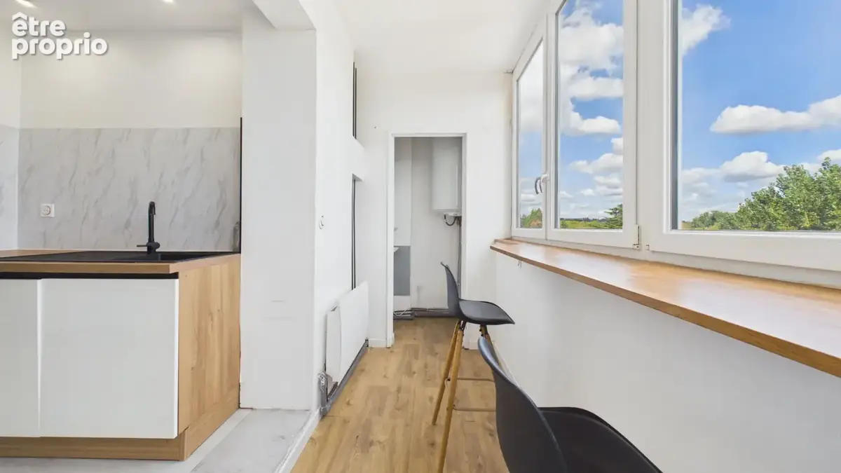 Appartement Longeville Les Metz 5 pièce(s) - Garage - Terrasse - Loggia 101.74 m2 - photo 2