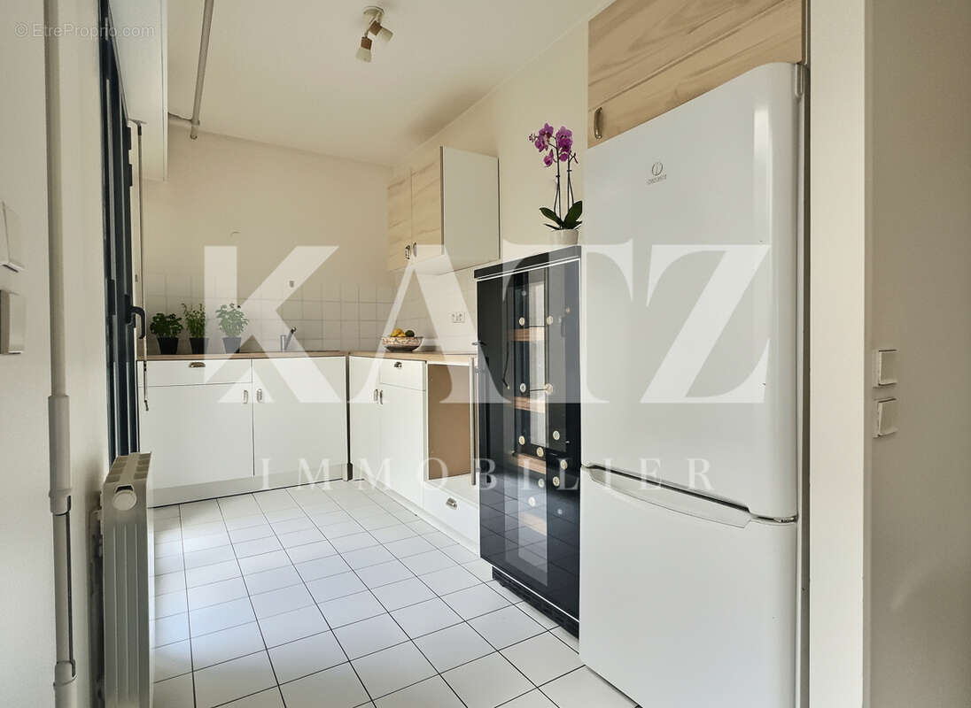 GARCHES - Appartement 1 pièce - photo 4
