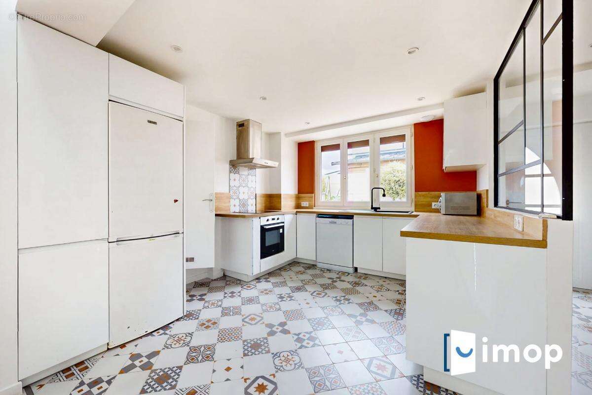 Maison à LUC-SUR-MER