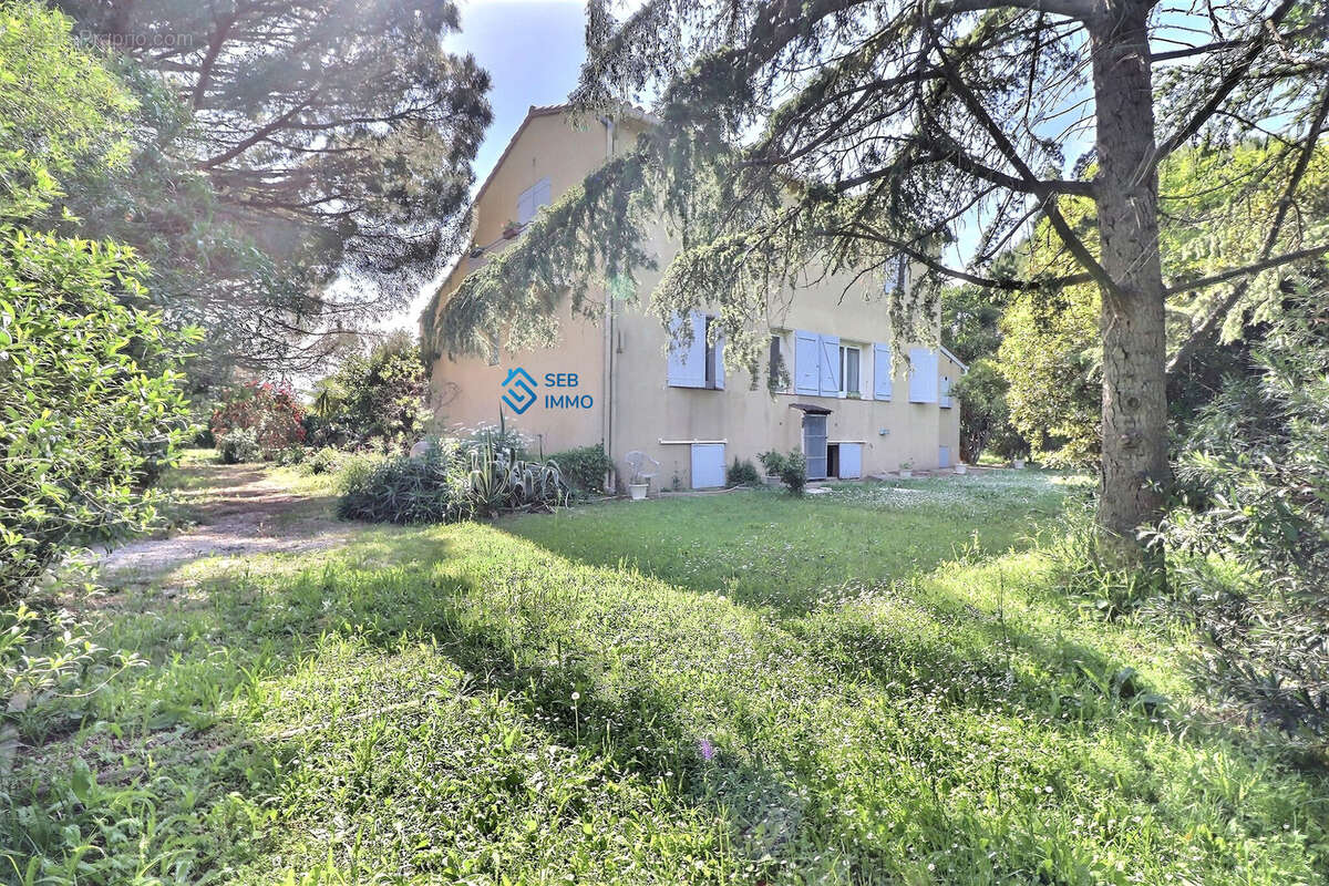 Maison à SAINT-CYPRIEN