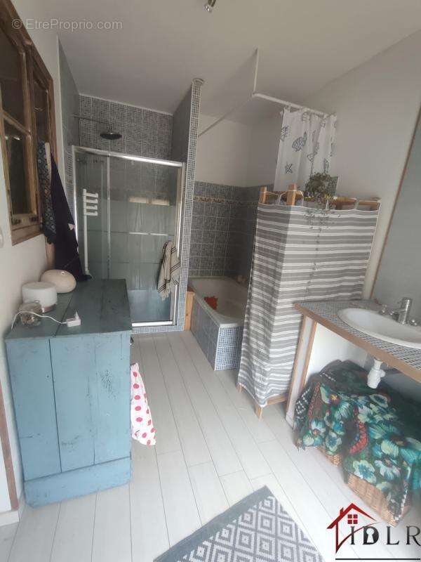Maison familiale avec terrain - photo 2
