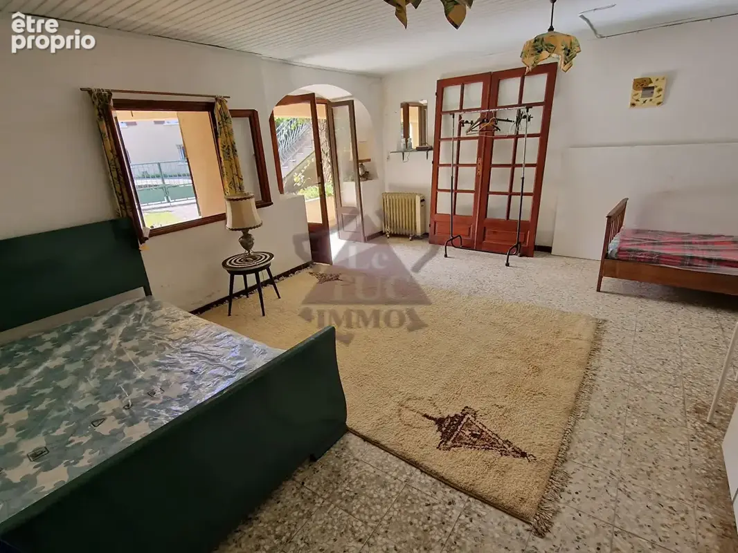 Maison en pierres avec hangar et piscine - photo 8