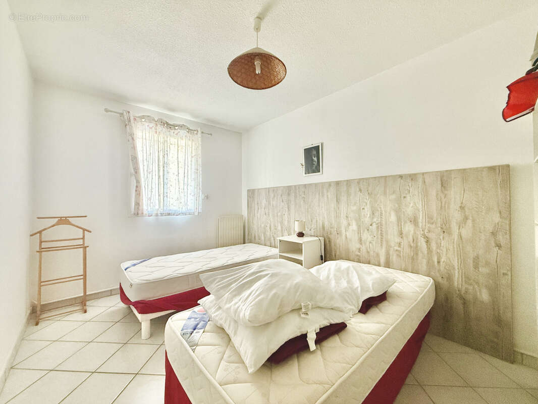 Appartement T3 de 73m2 traversant  La Grande Motte - Loggia Plage Proche, garage possible - photo 4