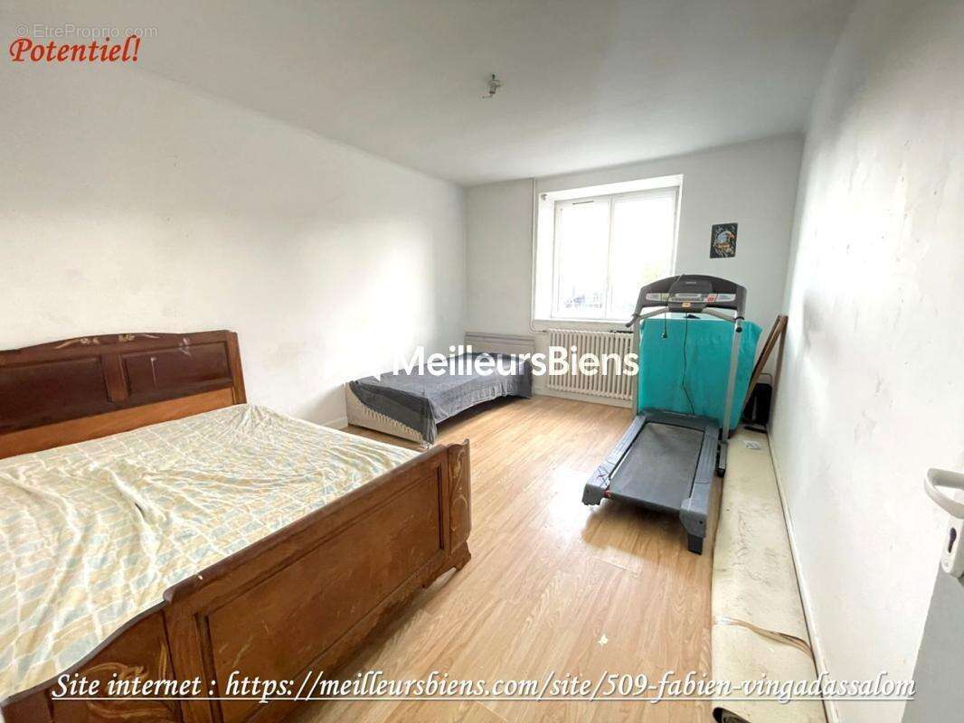 Maison à TREGONNEAU