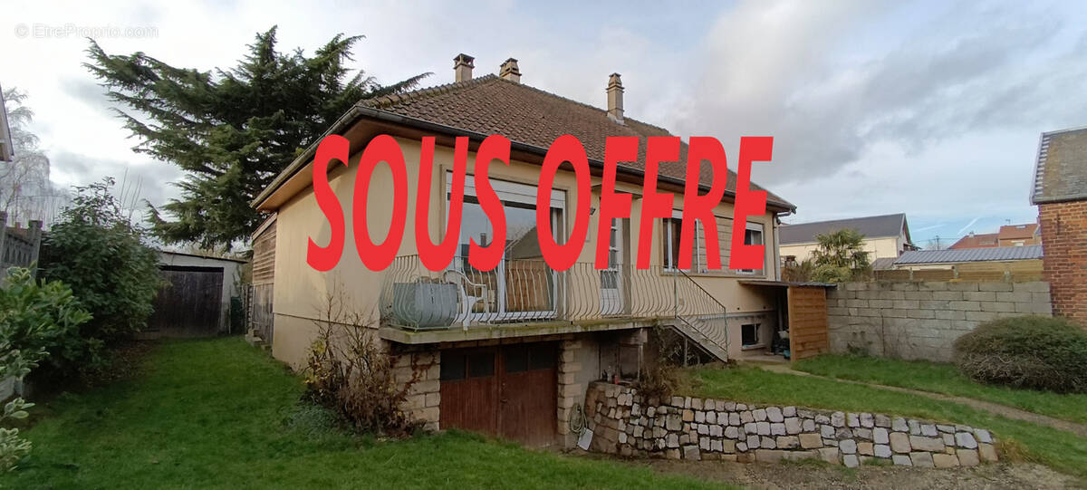 Maison à VILLERS-BRETONNEUX