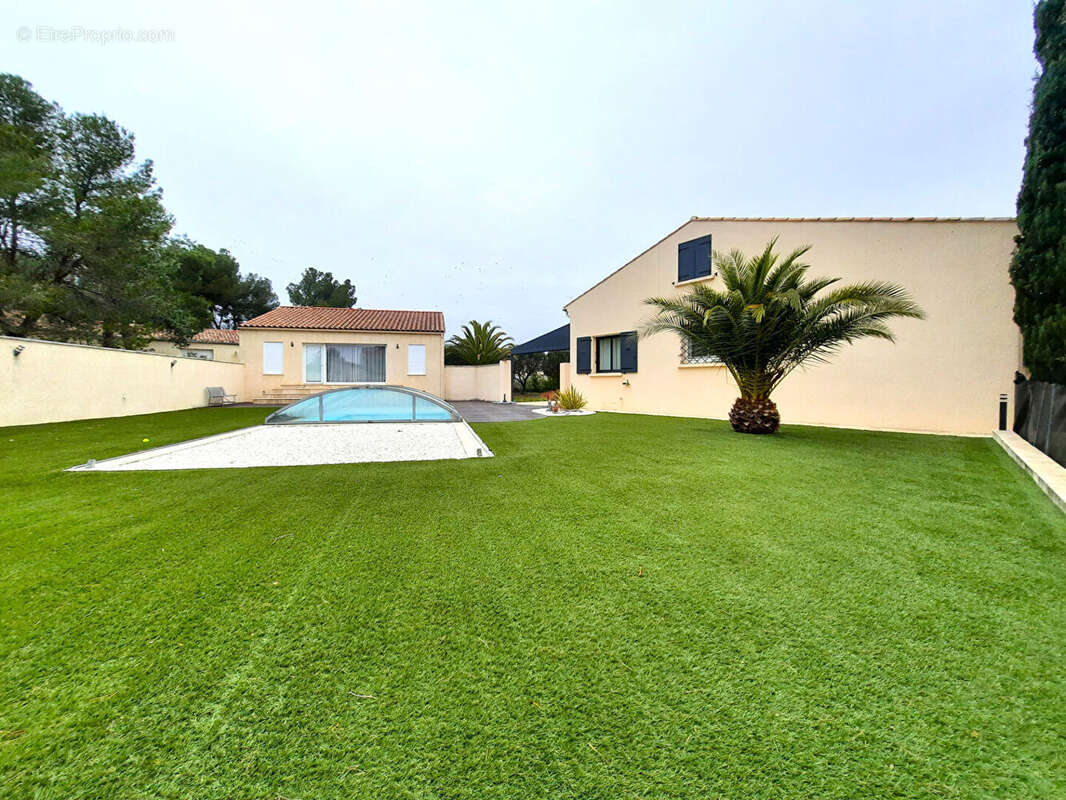 Maison à JONQUIERES