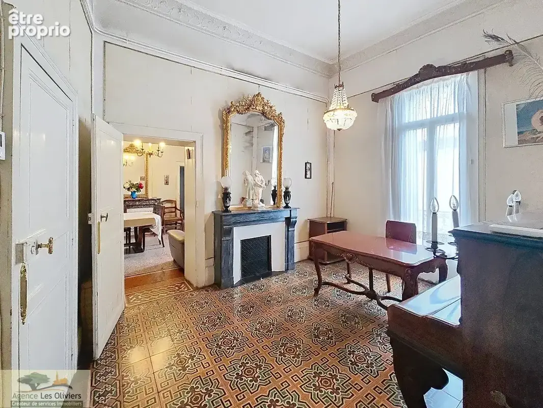 Bâtisse et dépendances - photo 11