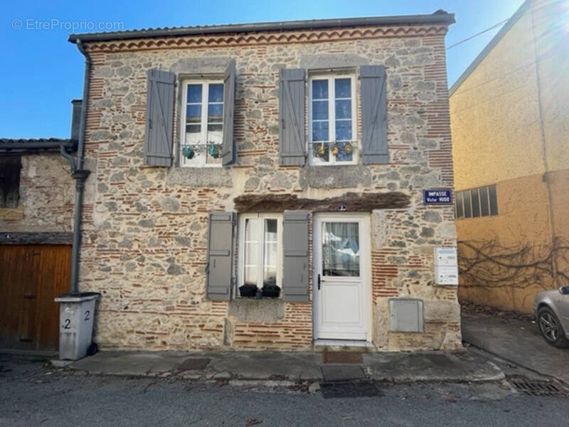 Appartement à AIGUILLON