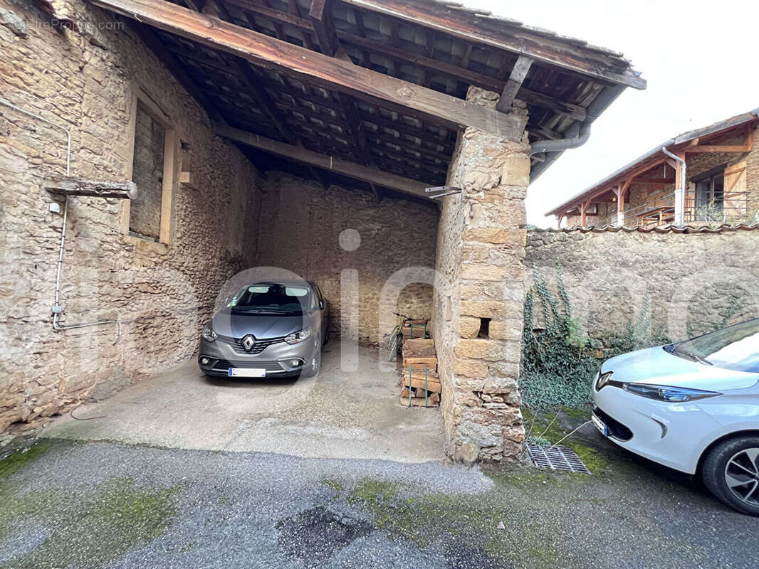 Maison à VILLEFRANCHE-SUR-SAONE