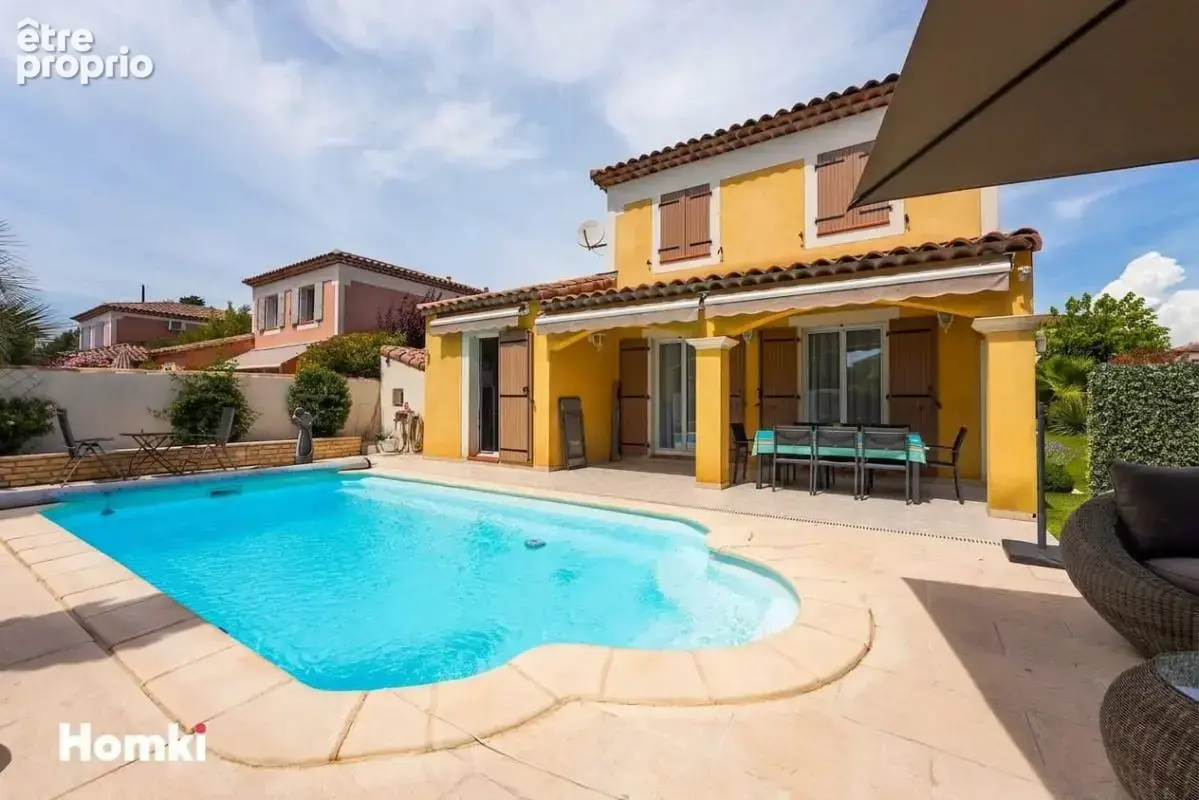 Maison/Villa T4 de 106 m² avec piscine à Marseille 13013 - photo 3