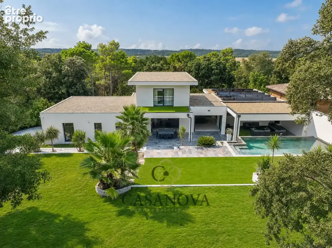Villa contemporaine de 280 m² sur 1,3 hectare - photo 3