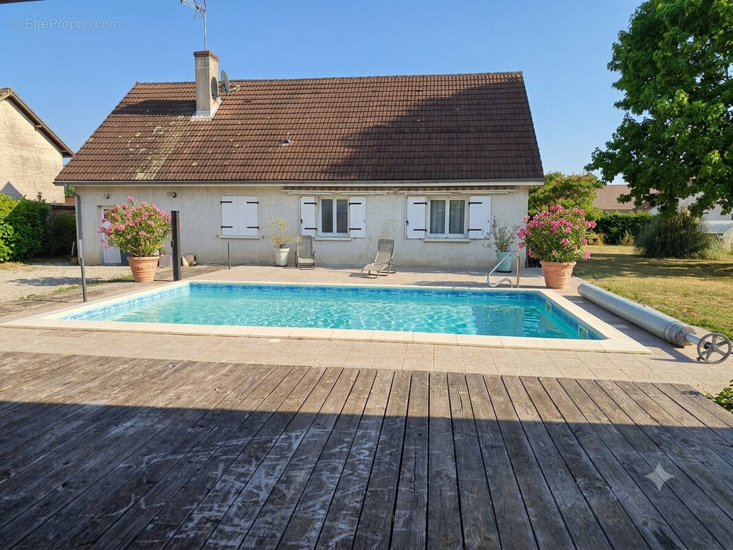 Maison à EPERVANS