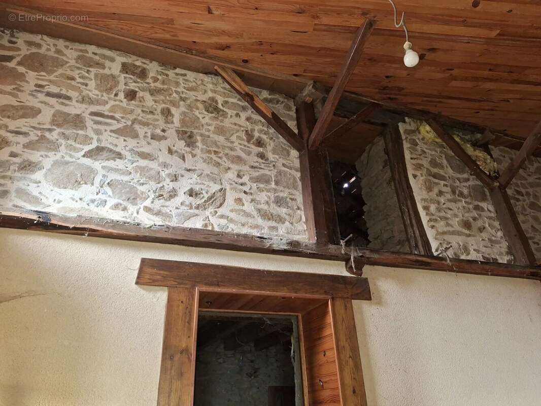 Maison à ROUSSINES