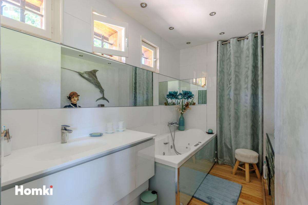 Maison/Villa T4 de 137 m² à Dardilly 69570 - photo 24