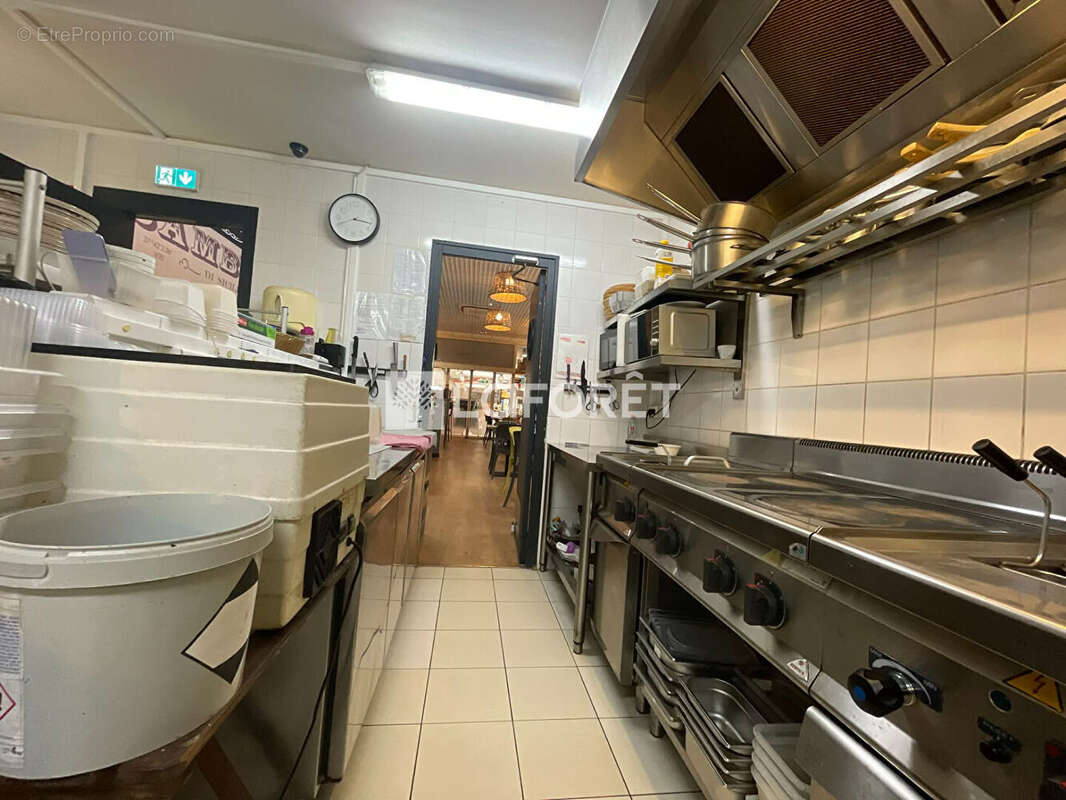Axe VALENCIENNES - LILLE Fonds de commerce Restaurant traditionnel - photo 6