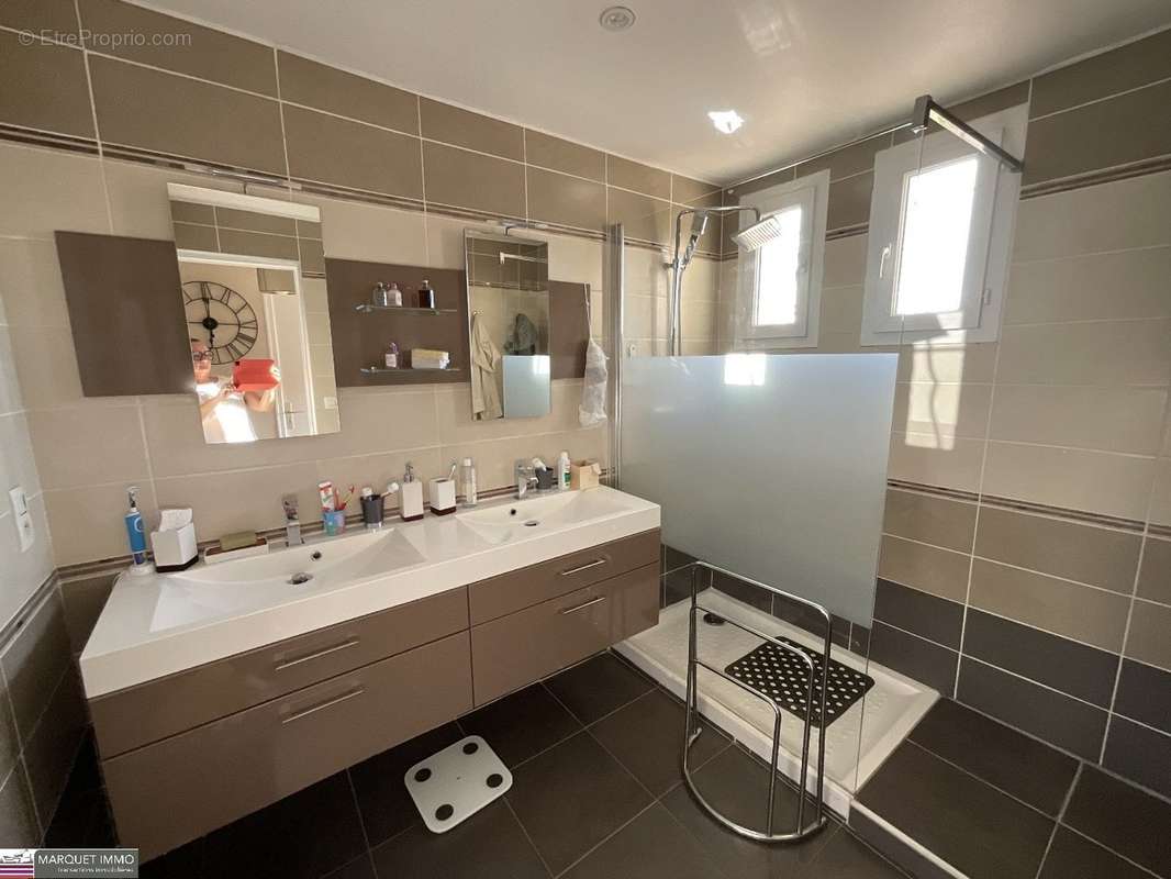 Maison à COLOMBIERS