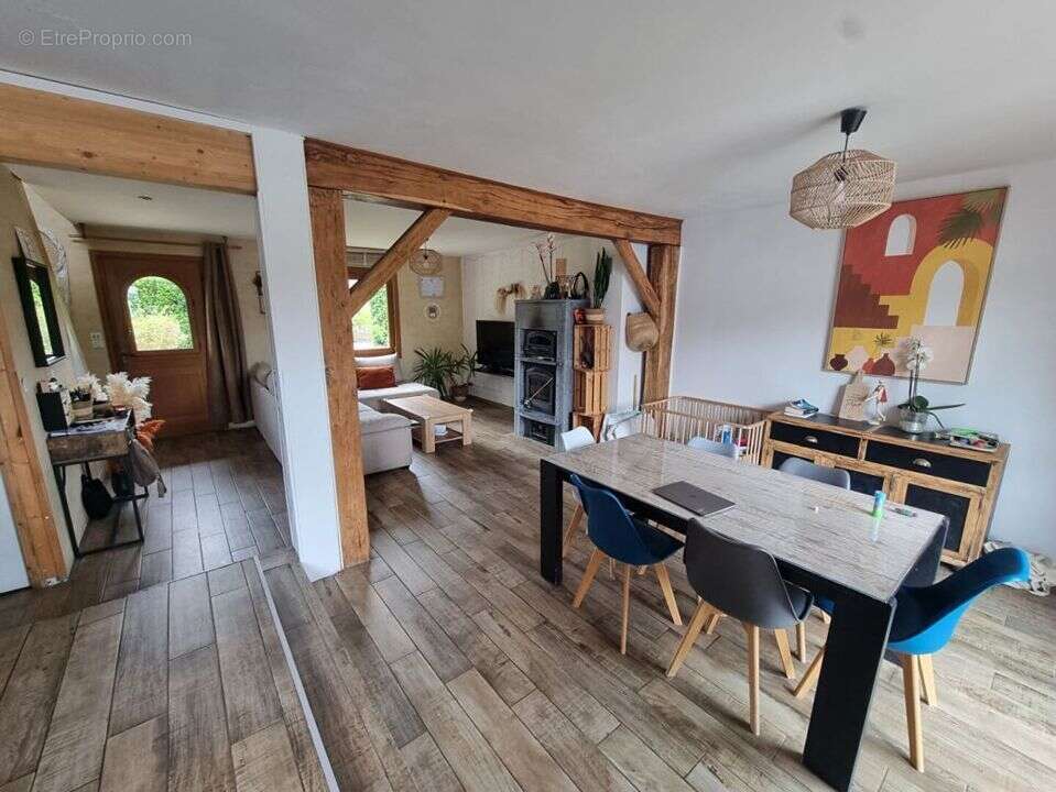 Maison à TOURVILLE-SUR-ODON