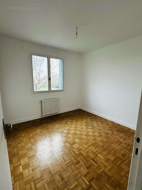 Maison à MAUVEZIN