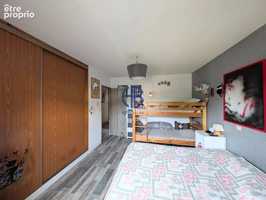 Maison de plain-pied 5 pièces avec piscine et garage - photo 5