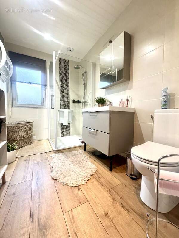 Maison à LINTOT-LES-BOIS