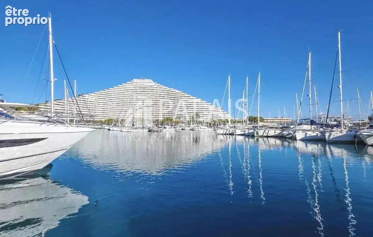 VILLENEUVE LOUBET / Marina Baie des Anges, sublime appartement 3 pièces rénové et climatisé avec terrasse,  vue mer, cave , gara - photo 18