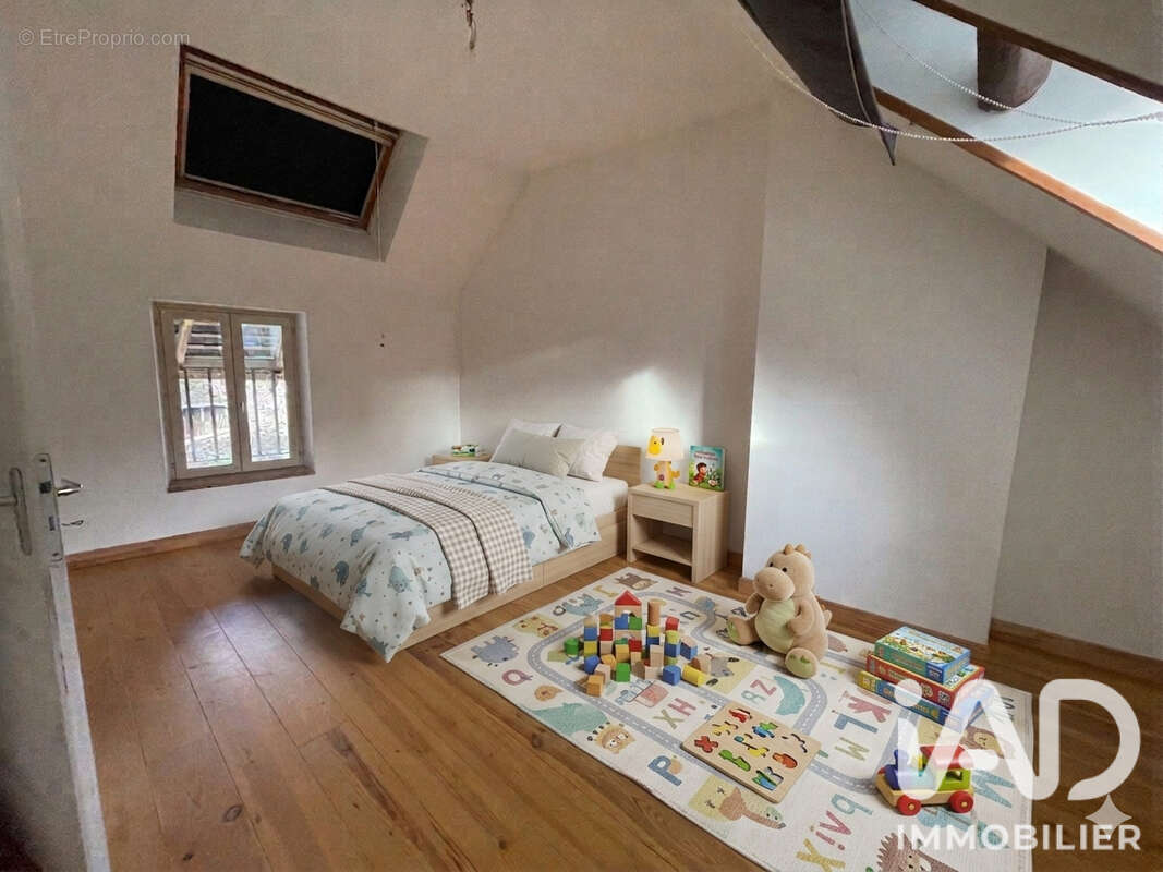 Appartement 93 m² à Cormery  - photo 7
