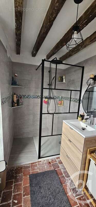 Maison à MESLAY-LE-VIDAME