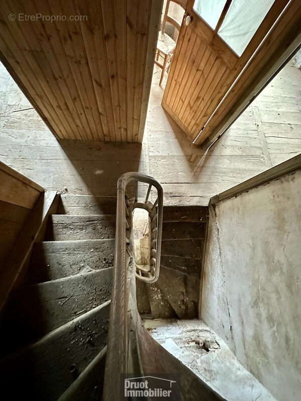 Maison à CASSANIOUZE