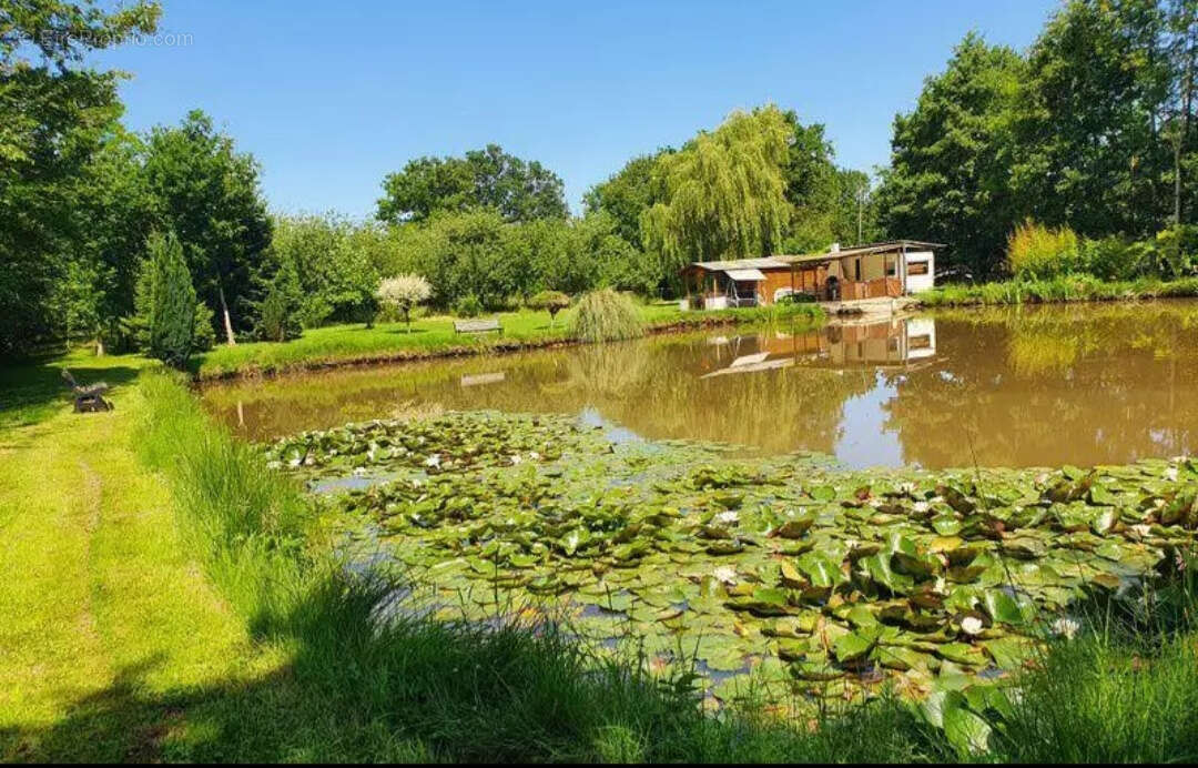Maison à LE MESNIL-EURY