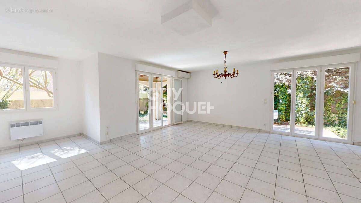 Maison à CANET-EN-ROUSSILLON