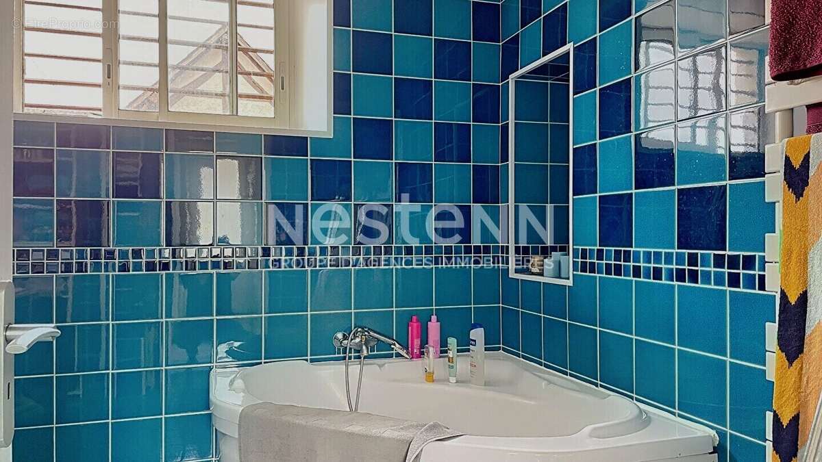 COUP DE COEUR ASSURE ! - Maison de bourg entièrement rénovée à HERBAUT -  4 Belles chambres - photo 7