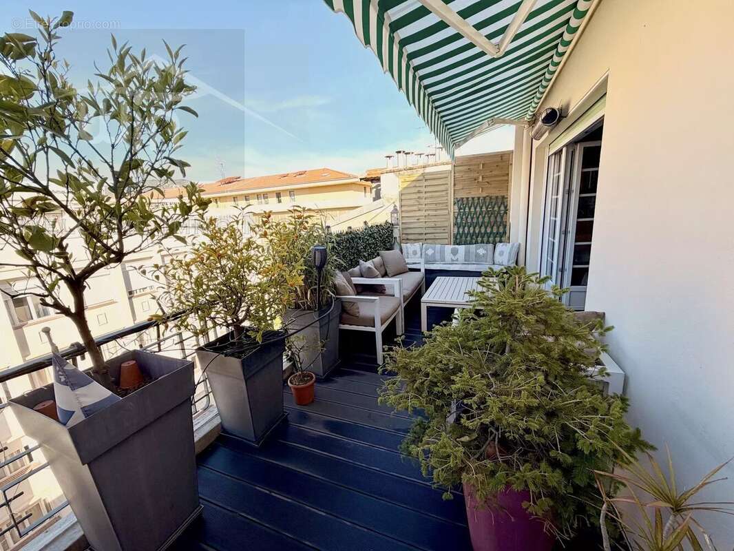Appartement à NICE