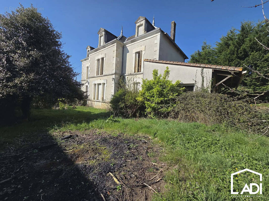 Maison à VERRUYES
